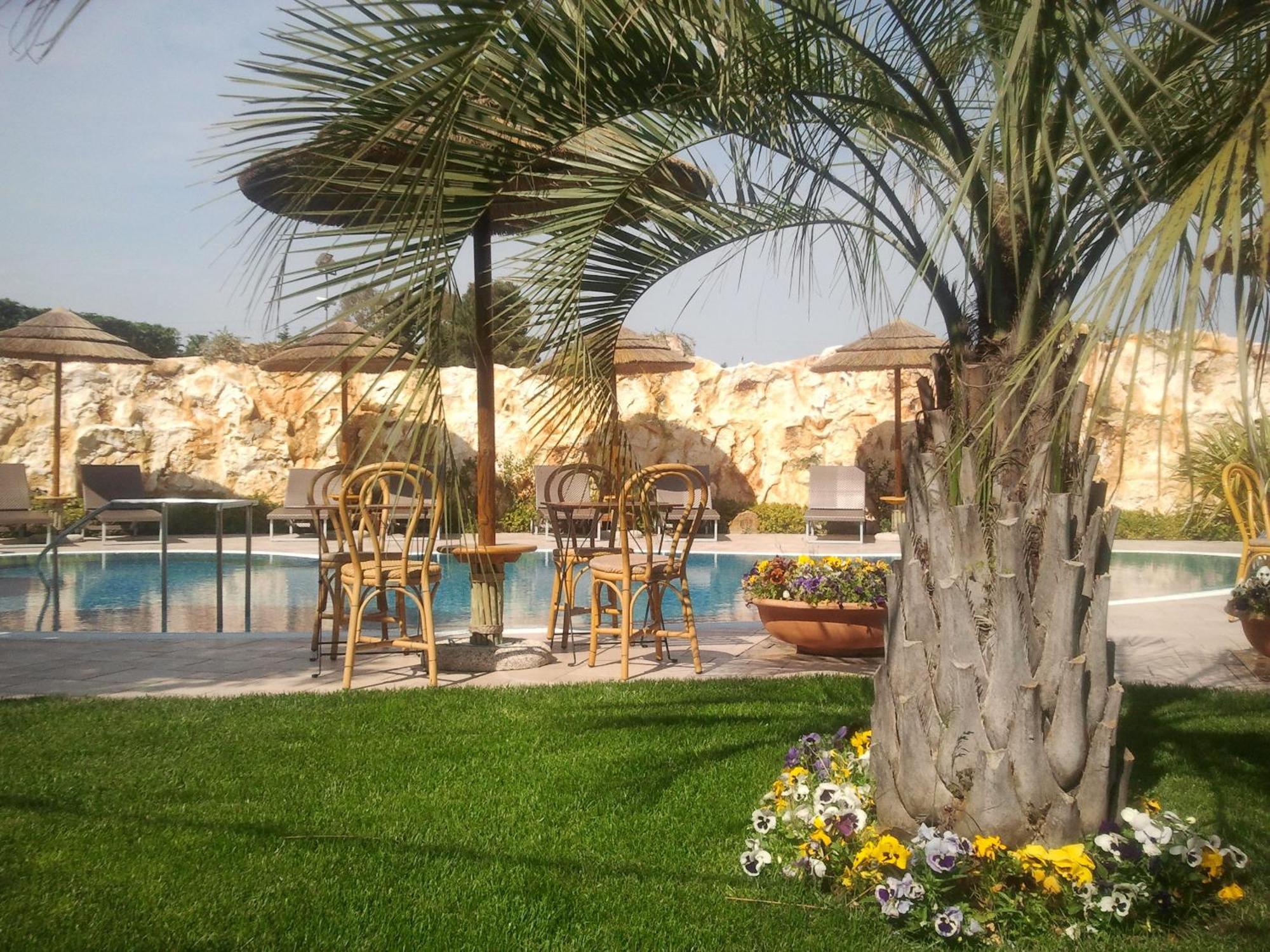 Semiramide Palace Hotel Castellana Grotte Extérieur photo