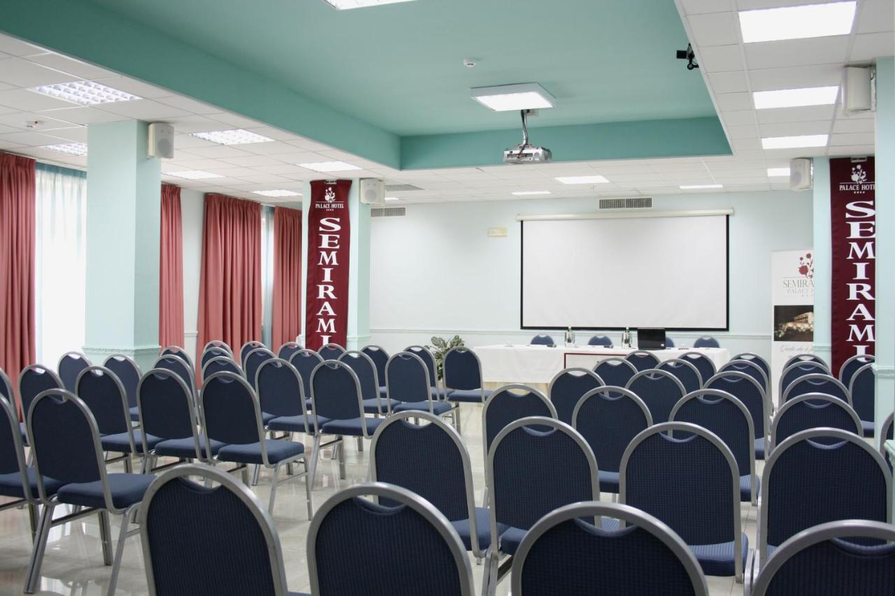 Semiramide Palace Hotel Castellana Grotte Extérieur photo