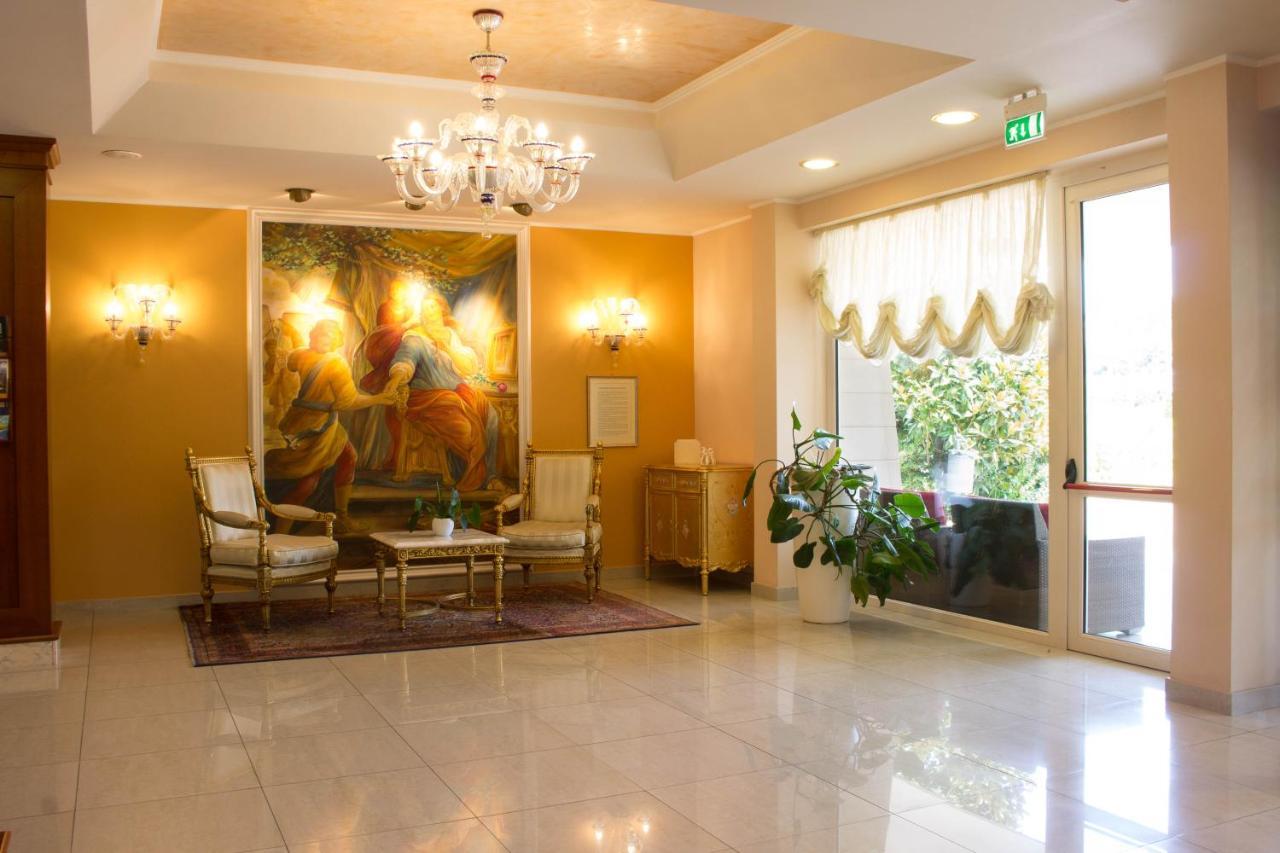 Semiramide Palace Hotel Castellana Grotte Extérieur photo