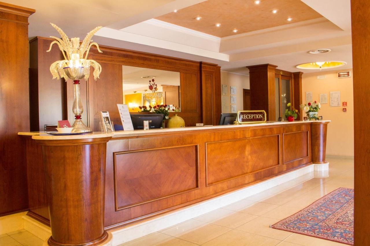Semiramide Palace Hotel Castellana Grotte Extérieur photo